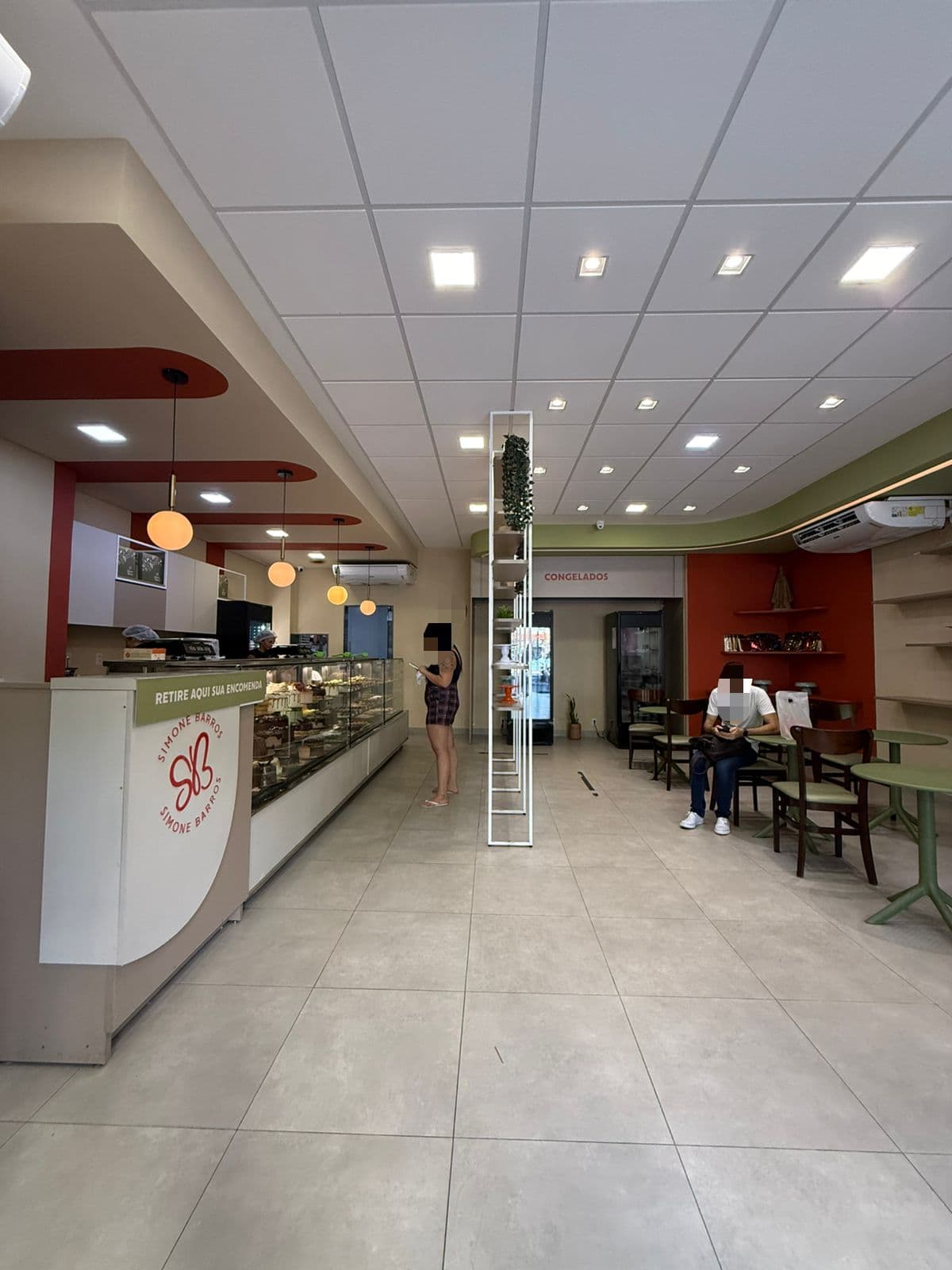 Simone Barros Doceria & Cafeteria 